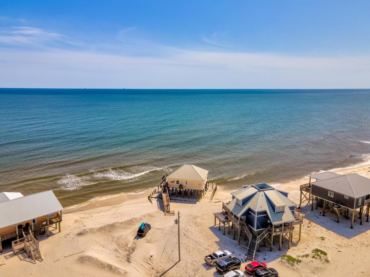 Villa Delphinus - Beachfront! And Pet Friendly! Feel The Ocean Breezed And Hear The Waves Lapping Right At Your Doorstep! Home Dauphin Island Exterior foto