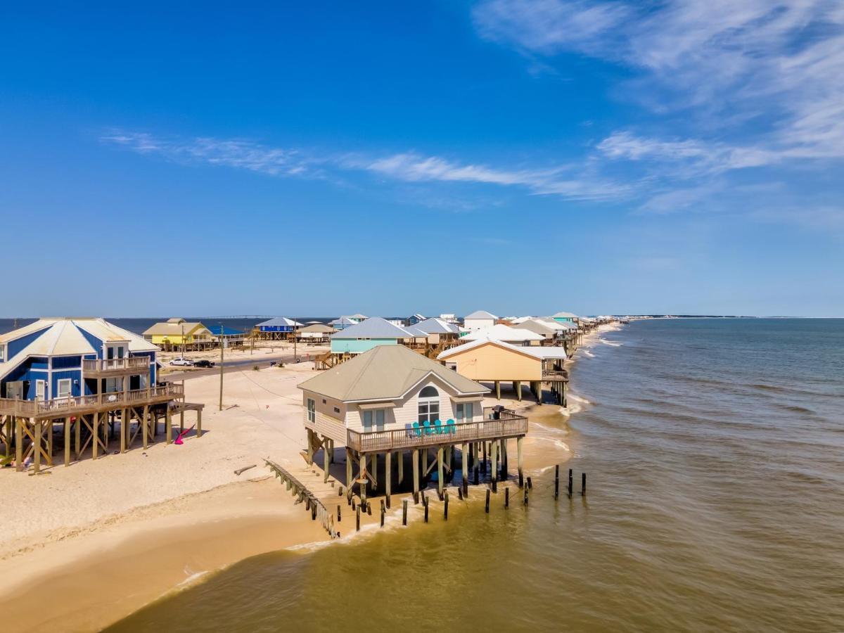 Villa Delphinus - Beachfront! And Pet Friendly! Feel The Ocean Breezed And Hear The Waves Lapping Right At Your Doorstep! Home Dauphin Island Exterior foto